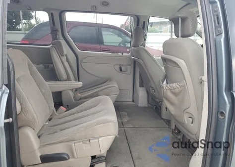 2005 Chrysler Town & Country Lx из США, поврежденный, VIN 2C4GP44R15R133454